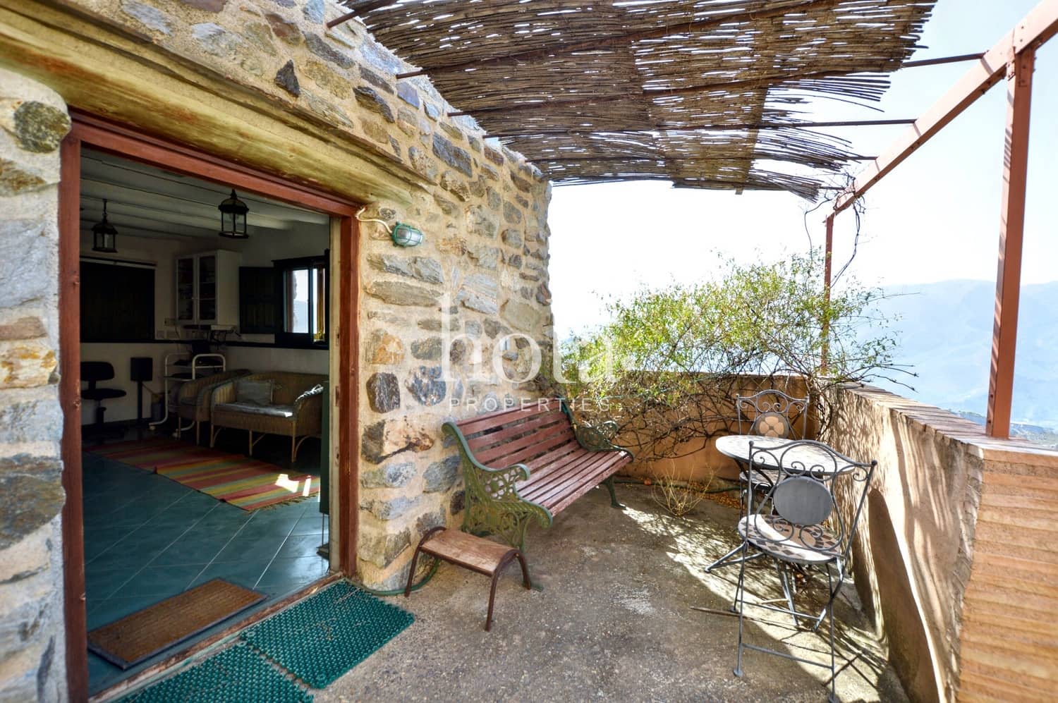 2 soveværelse Finca/Landehus til salg i Orgiva - € 60.000 (Ref: 9238894)