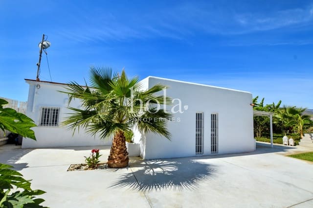 3 bedroom Finca/Country House for sale in Salobreña with garage - € 325,000 (Ref: 9278593)