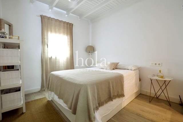 3 bedroom Finca/Country House for sale in Salobreña with garage - € 325,000 (Ref: 9278593)