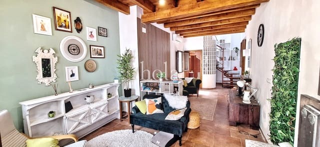 4 soveværelse Byhus til salg i Pinos del Valle, El Pinar - € 150.000 (Ref: 9327010)