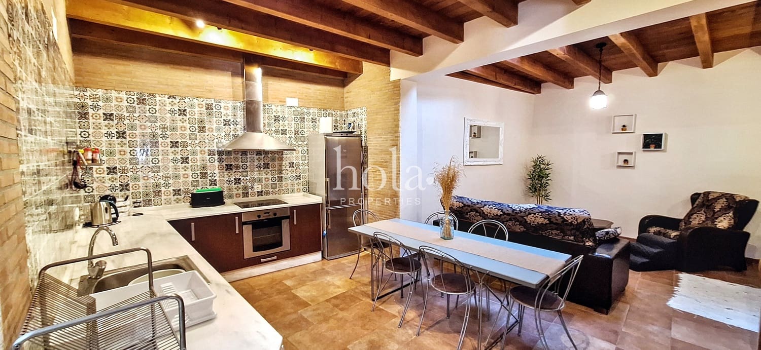 4 soveværelse Byhus til salg i Pinos del Valle - € 150.000 (Ref: 9327010)