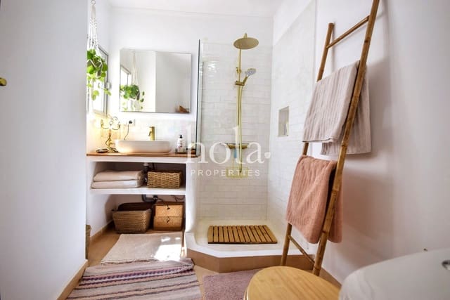 3 makuuhuone Omakotitalo myytävänä paikassa Orgiva - 130 000 € (Ref: 9362976)