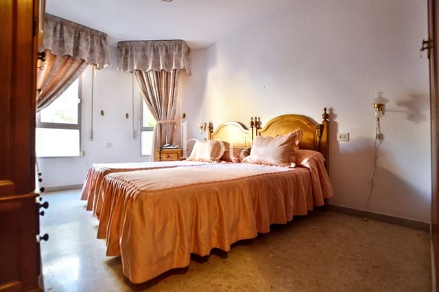 2 bedroom Apartment for sale in Lanjarón - € 70,000 (Ref: 9378560)