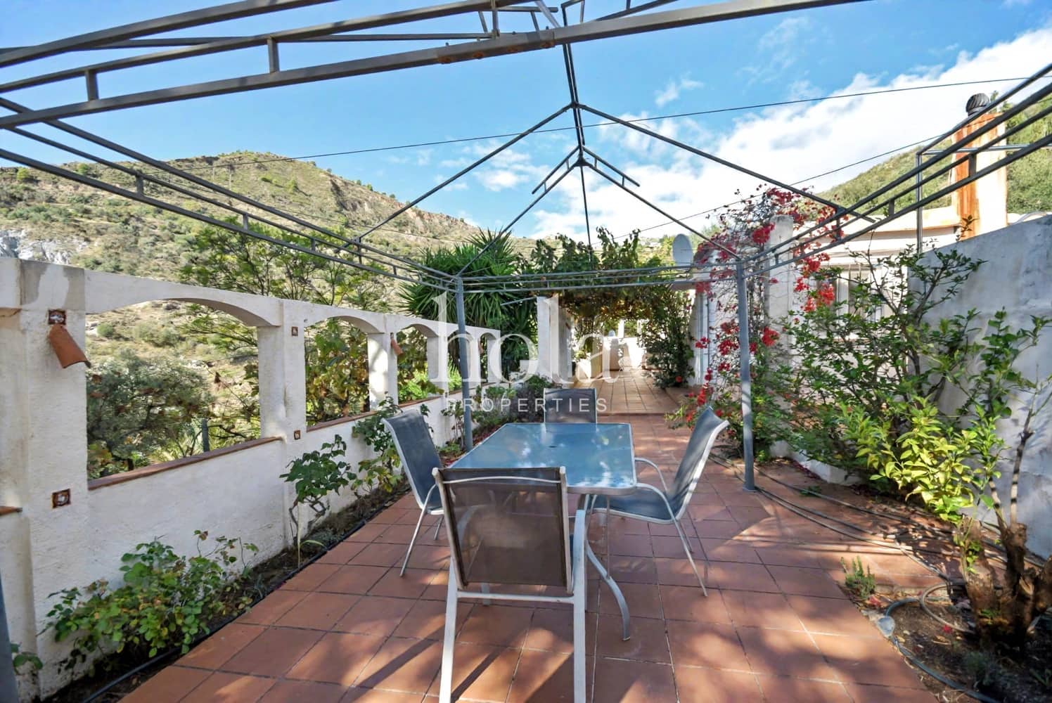 2 bedroom Finca/Country House for sale in Orgiva - € 275,000 (Ref: 9419466)