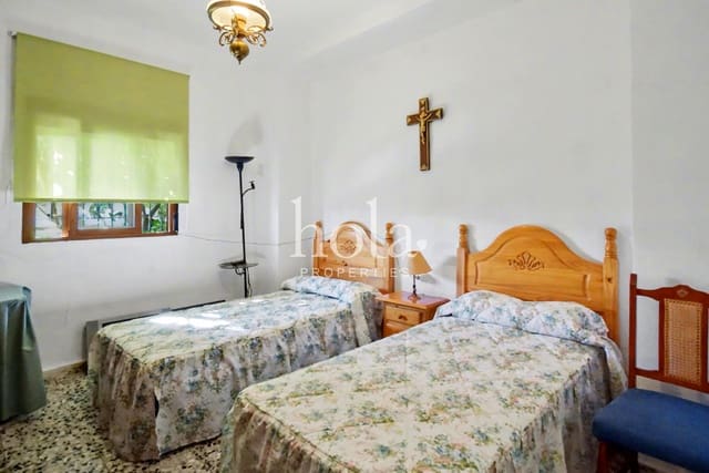 4 soverom Hus til salgs i Yegen, Alpujarra de la Sierra med svømmebasseng garasje - € 250 000 (Ref: 9534891)