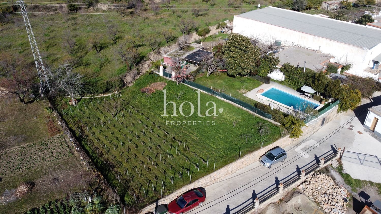 4 soverom Hus til salgs i Yegen med svømmebasseng garasje - € 250 000 (Ref: 9534891)