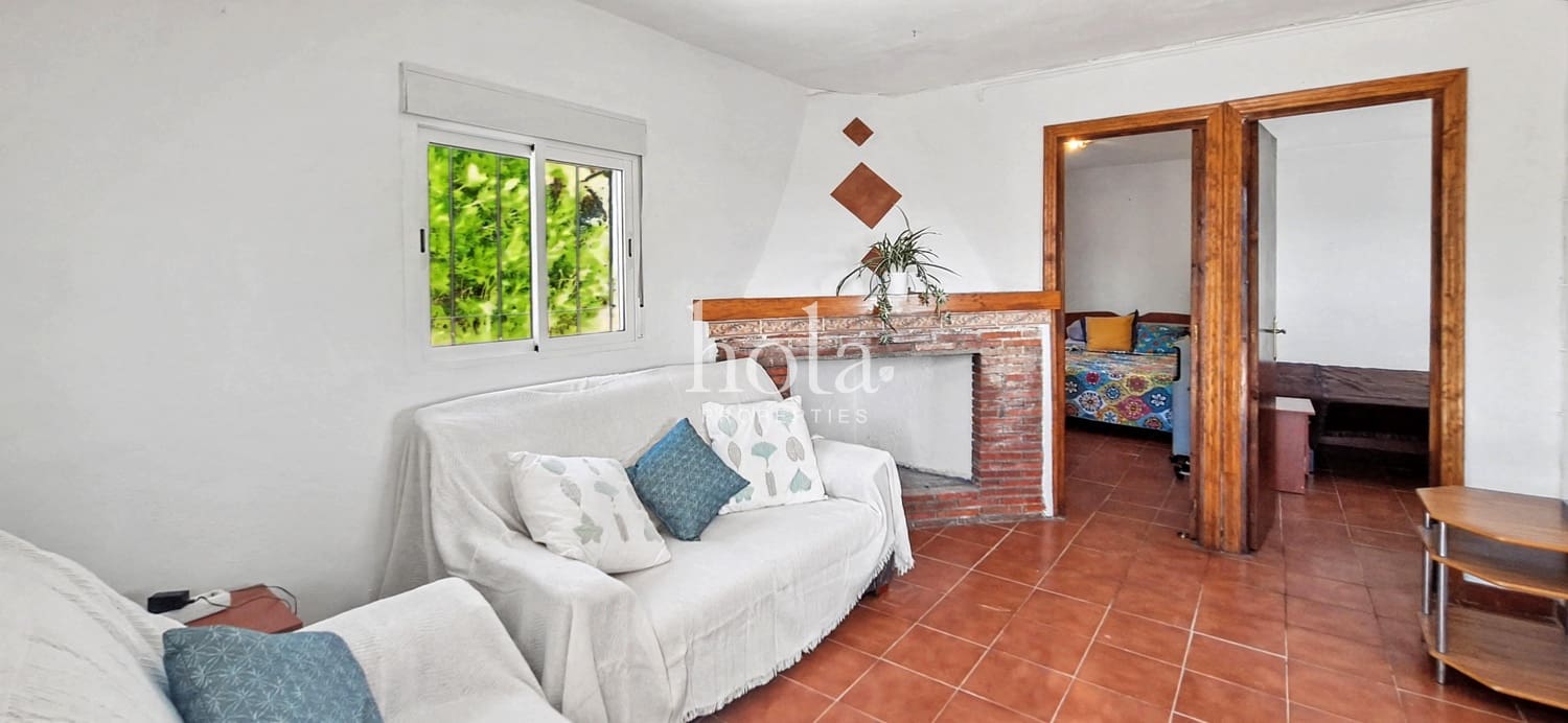 2 bedroom Finca/Country House for sale in Lentegi - € 75,000 (Ref: 9618782)