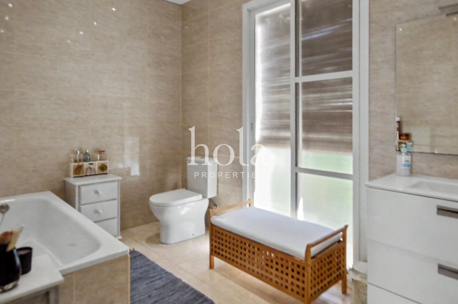 5 slaapkamer Huis te koop in Itrabo met garage - € 205.000 (Ref: 9809864)