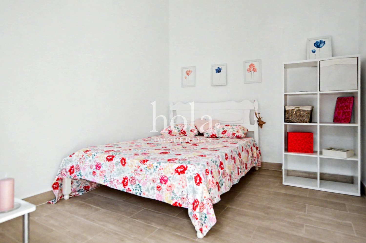 5 slaapkamer Huis te koop in Itrabo met garage - € 205.000 (Ref: 9809864)