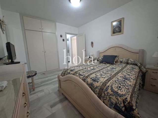 4 quarto Casa em Banda para venda em Salobreña com piscina garagem - 475 000 € (Ref: 9841785)