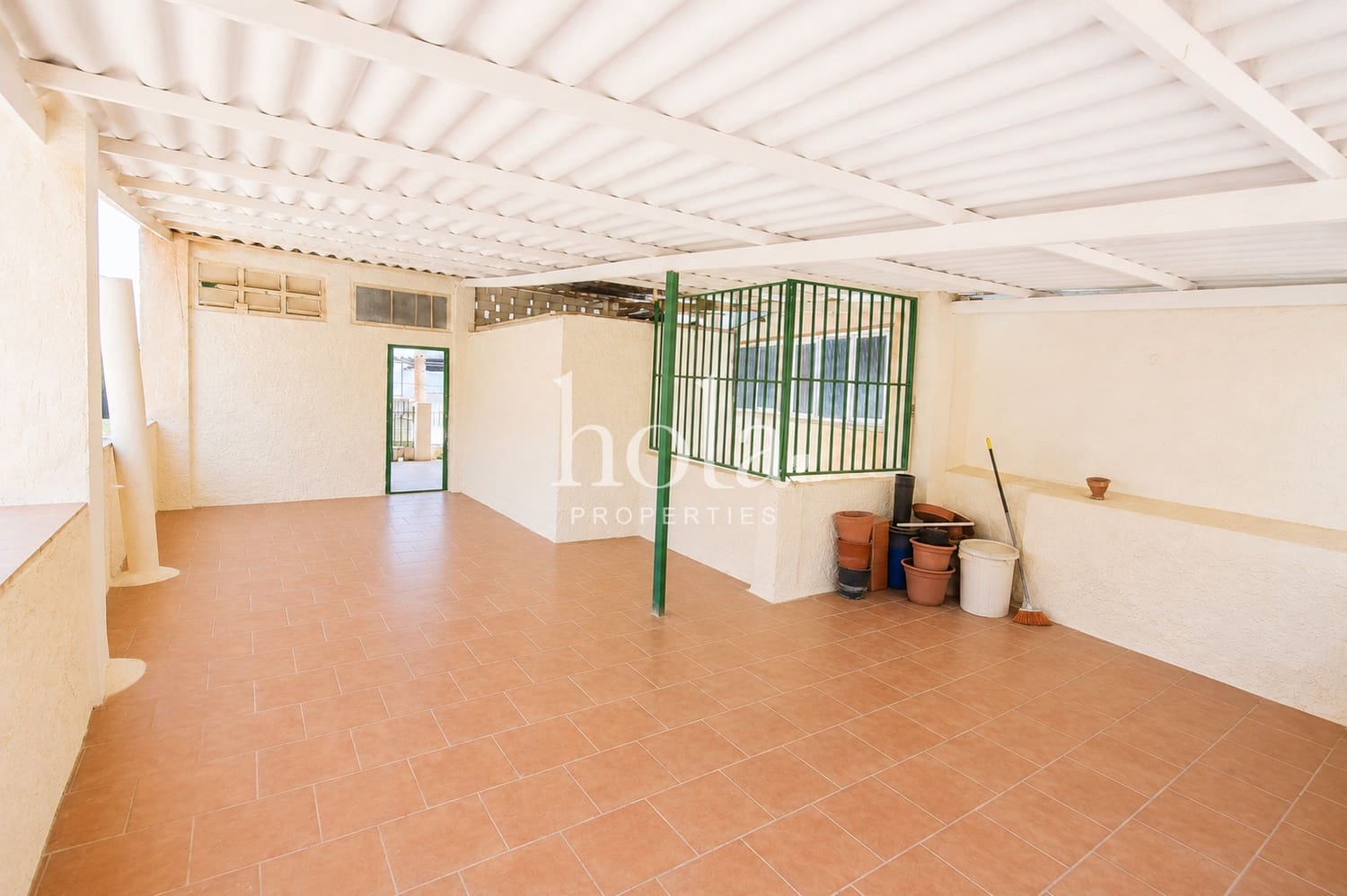 5 bedroom Townhouse for sale in Lanjaron - € 170,000 (Ref: 9897478)