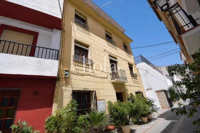 5 bedroom Townhouse for sale in Lanjarón - € 170,000 (Ref: 9897478)