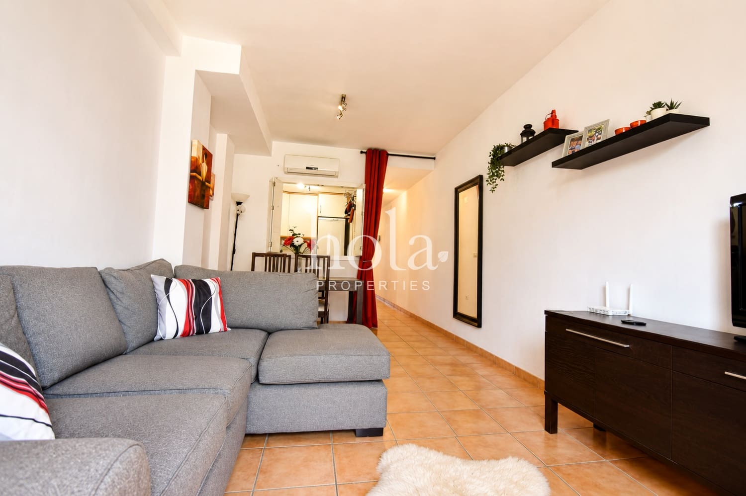 2 bedroom Apartment for sale in Velez de Benaudalla - € 130,000 (Ref: 9928389)
