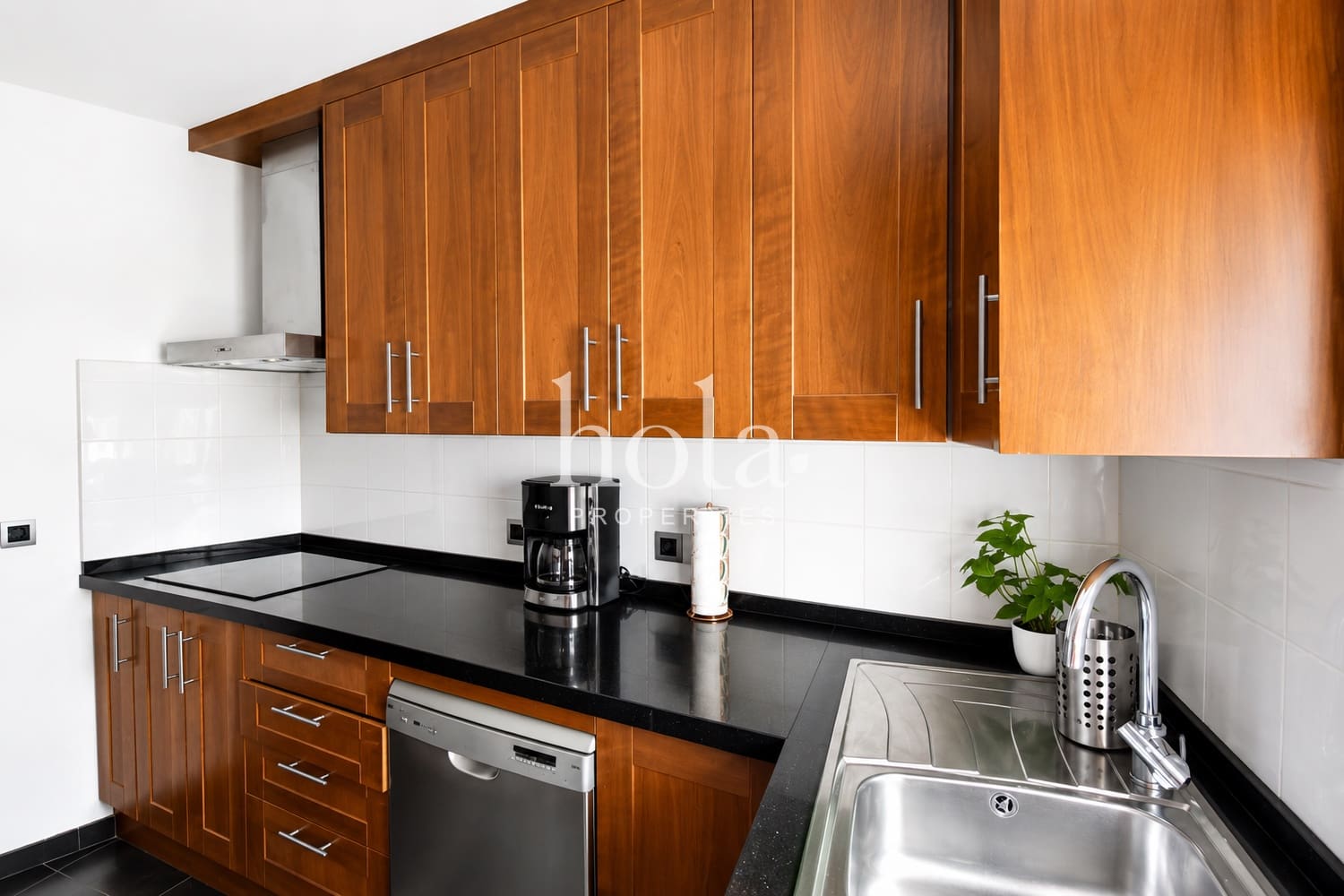Huis te koop in La Rabita - € 95.000 (Ref: 9943223)