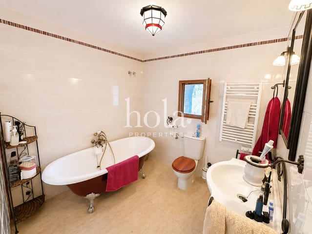 4 soverom Hus til salgs i Yegen, Alpujarra de la Sierra - € 150 000 (Ref: 9965541)
