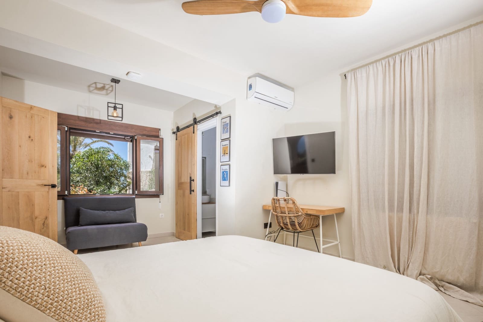 4 bedroom Villa for sale in Javea / Xabia with pool - € 1,195,000 (Ref: 9075943)