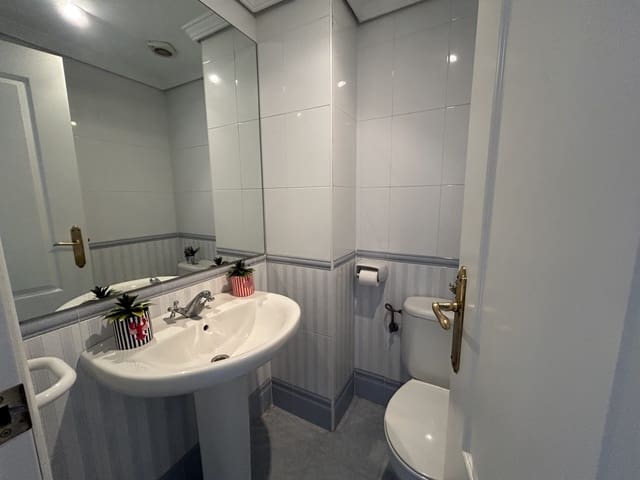 2 bedroom Apartment for sale in Javea / Xàbia with pool - € 349,999 (Ref: 9471535)