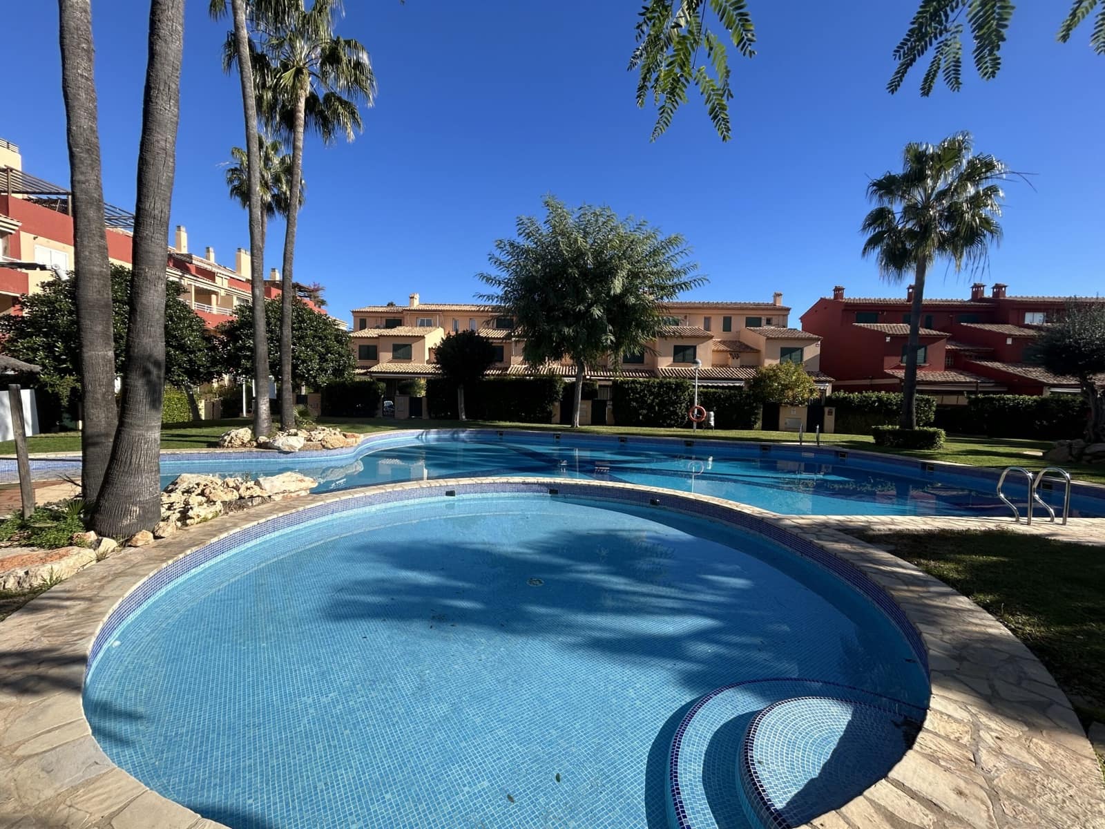 2 bedroom Apartment for sale in Javea / Xabia with pool - € 349,999 (Ref: 9471535)