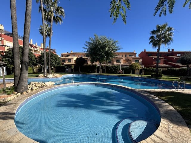 2 bedroom Apartment for sale in Javea / Xàbia with pool - € 349,999 (Ref: 9471535)