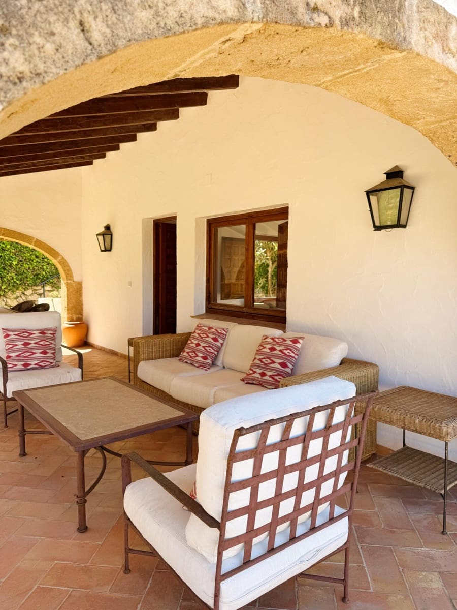 6 bedroom Villa for sale in Javea / Xabia with pool - € 1,390,000 (Ref: 9471542)