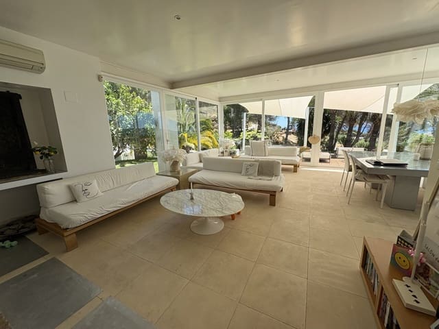 5 bedroom Villa for sale in Javea / Xàbia with pool - € 5,500 (Ref: 9471789)