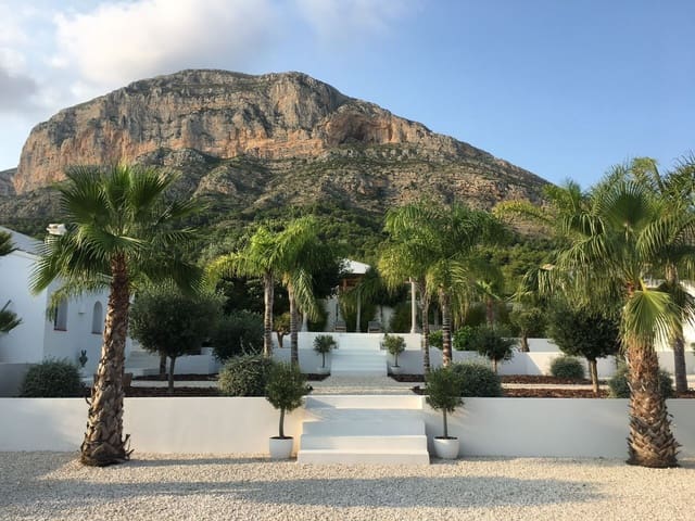 5 sypialnia Finka/Dom wiejski na sprzedaż w Javea / Xàbia z basenem - 6 250 € (Ref: 9569539)