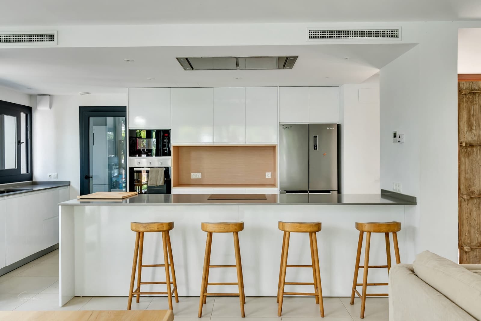 4 soveværelse Villa til salg i Javea / Xabia med swimmingpool - € 899.995 (Ref: 9603401)