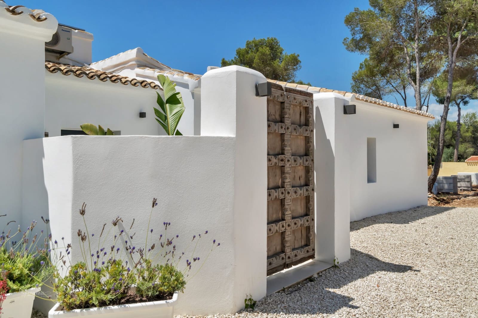 4 bedroom Villa for sale in Javea / Xabia with pool - € 895,000 (Ref: 9618753)