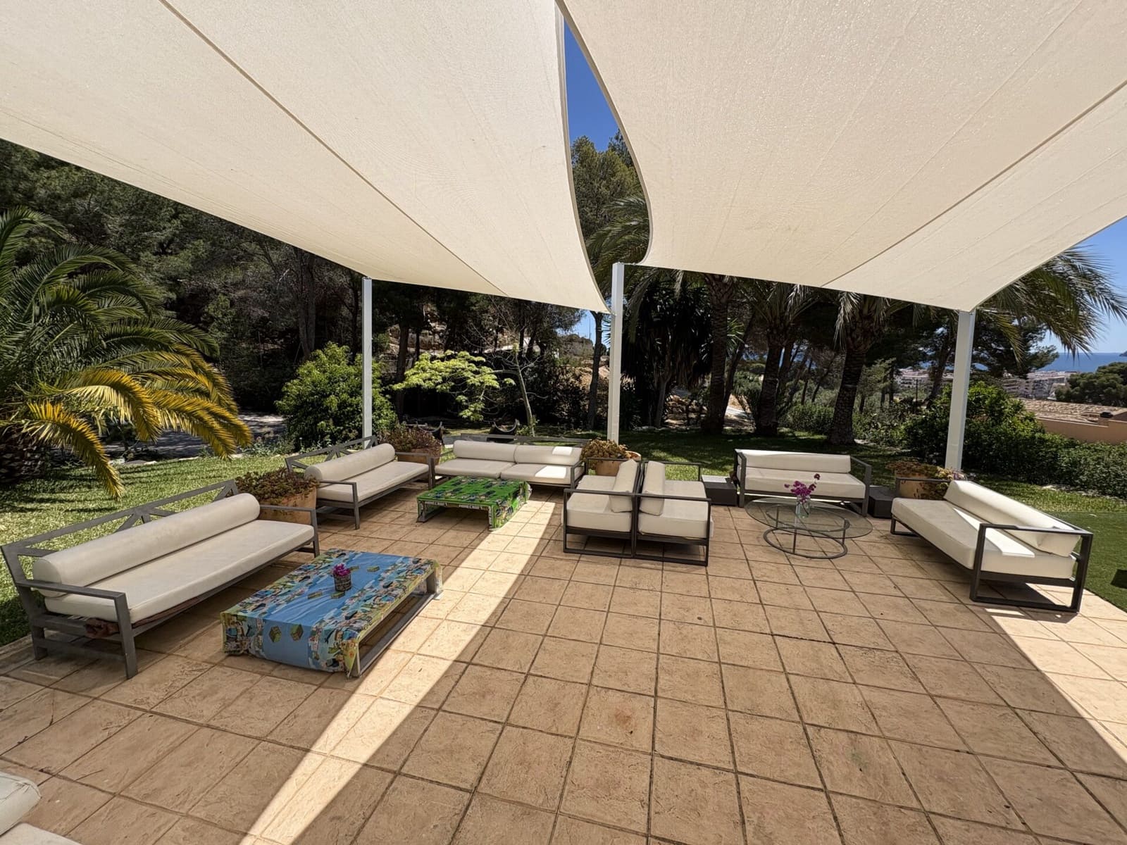 5 makuuhuone Huvila myytävänä paikassa Javea / Xabia mukana uima-altaan - 5 700 € (Ref: 9626414)