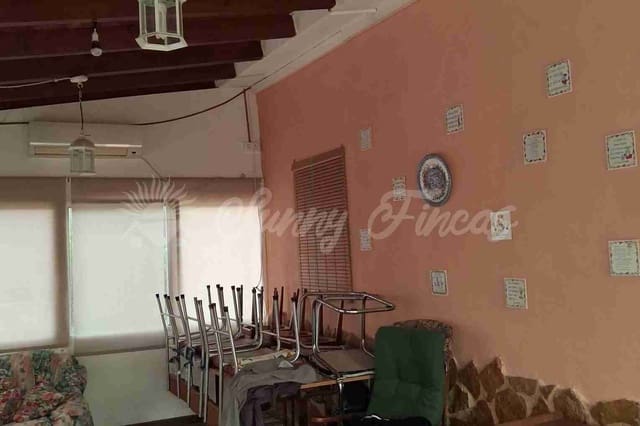 3 chambre Finca/Maison de Campagne à vendre à Pinoso avec garage - 196 000 € (Ref: 10041621)