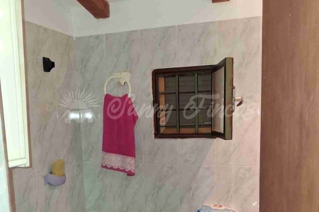 3 chambre Finca/Maison de Campagne à vendre à Pinoso avec garage - 196 000 € (Ref: 10041621)
