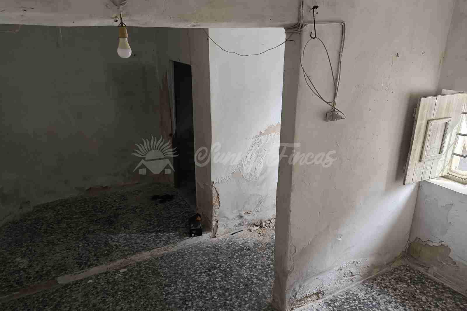1 quarto Casa em Banda para venda em Pinoso - 49 900 € (Ref: 10135165)