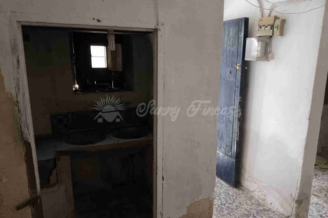 1 bedroom Townhouse for sale in Pinoso - € 49,900 (Ref: 10135165)
