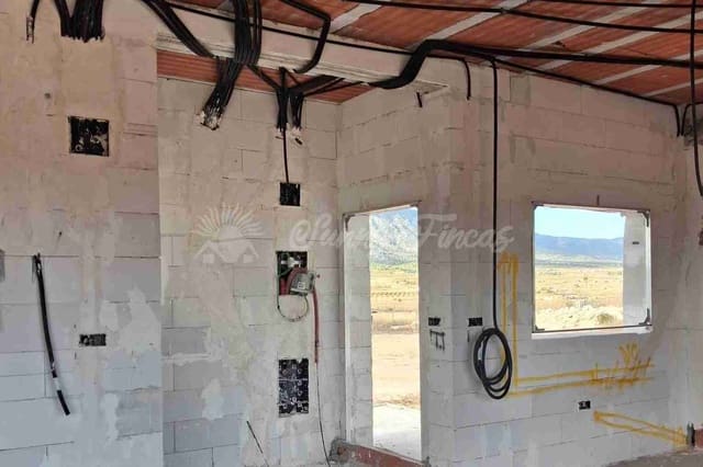 4 sovrum Villa till salu i Ubeda, Pinoso med garage - 210 000 € (Ref: 10180738)