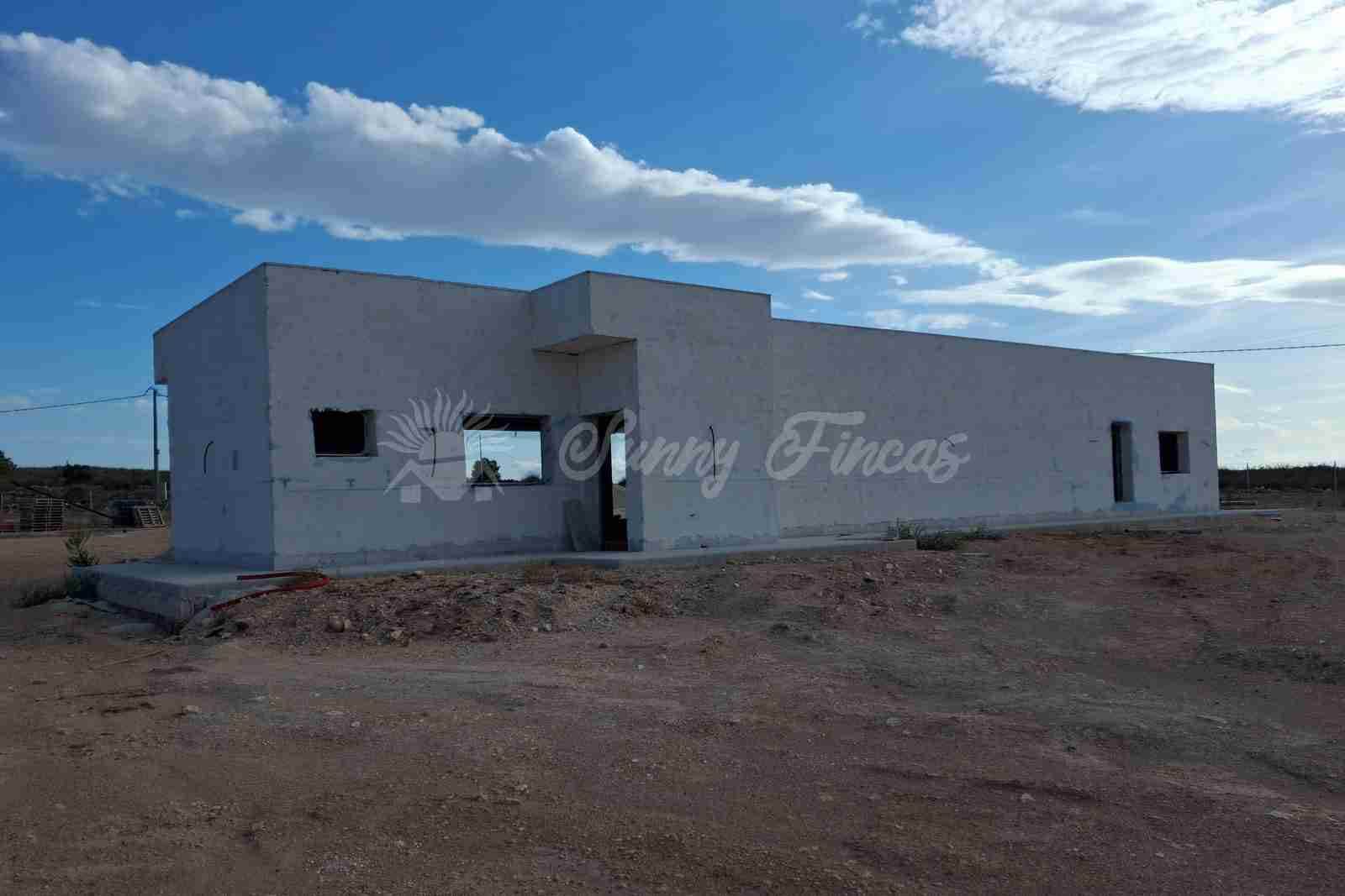 Chalet de 4 habitaciones en Ubeda en venta con garaje - 210.000 € (Ref: 10180738)