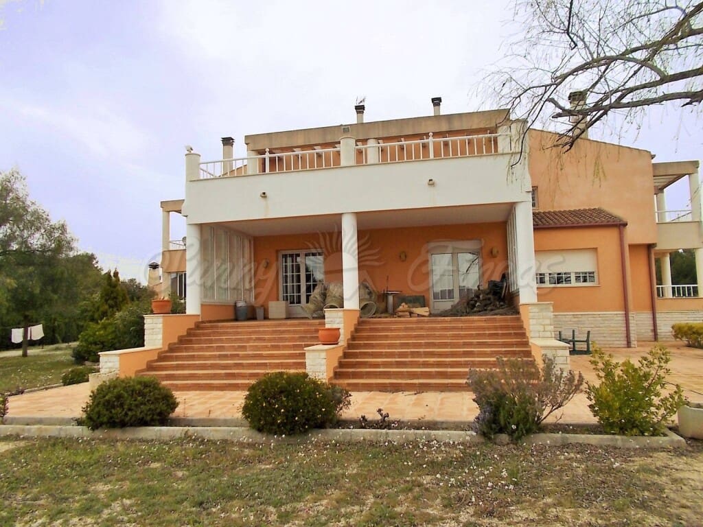 7 soveværelse Villa til salg i Yecla med swimmingpool garage - € 449.000 (Ref: 6107416)