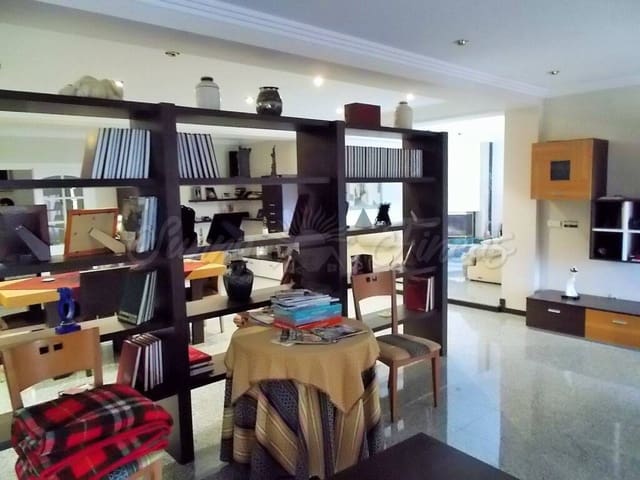 7 soveværelse Villa til salg i Yecla med swimmingpool garage - € 449.000 (Ref: 6107416)