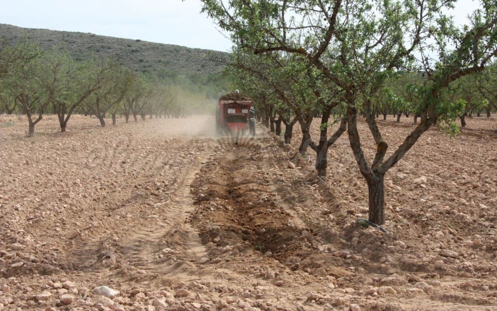 6 quarto Quinta/Casa Rural para venda em Raspay com garagem - 425 000 € (Ref: 6107417)