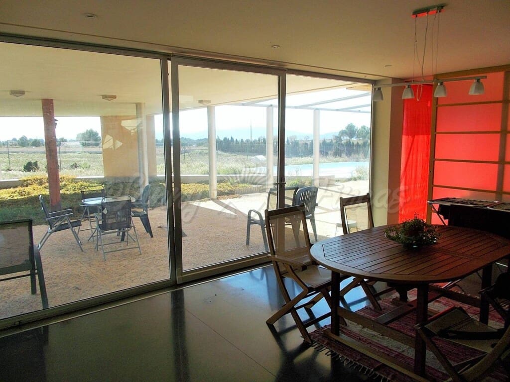 6 chambre Villa/Maison à vendre à Yecla avec piscine garage - 419 900 € (Ref: 6107423)