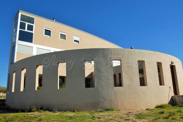 6 chambre Villa/Maison à vendre à Yecla avec piscine garage - 419 900 € (Ref: 6107423)