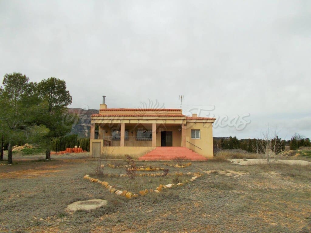 1 soveværelse Finca/Landehus til salg i Almansa med garage - € 124.900 (Ref: 6107443)