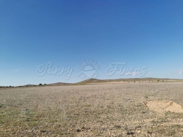 Mark till salu i Yecla - 29 900 € (Ref: 6107469)