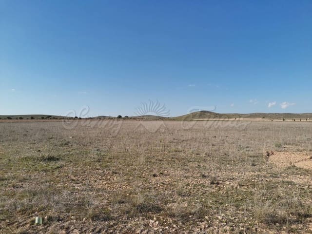 Mark till salu i Yecla - 29 900 € (Ref: 6107469)