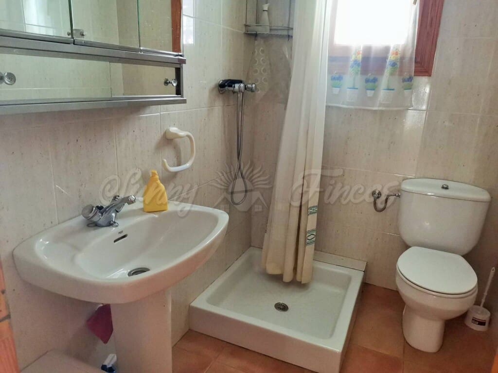 4 sypialnia Finka/Dom wiejski na sprzedaż w Yecla z garażem - 79 000 € (Ref: 6107473)