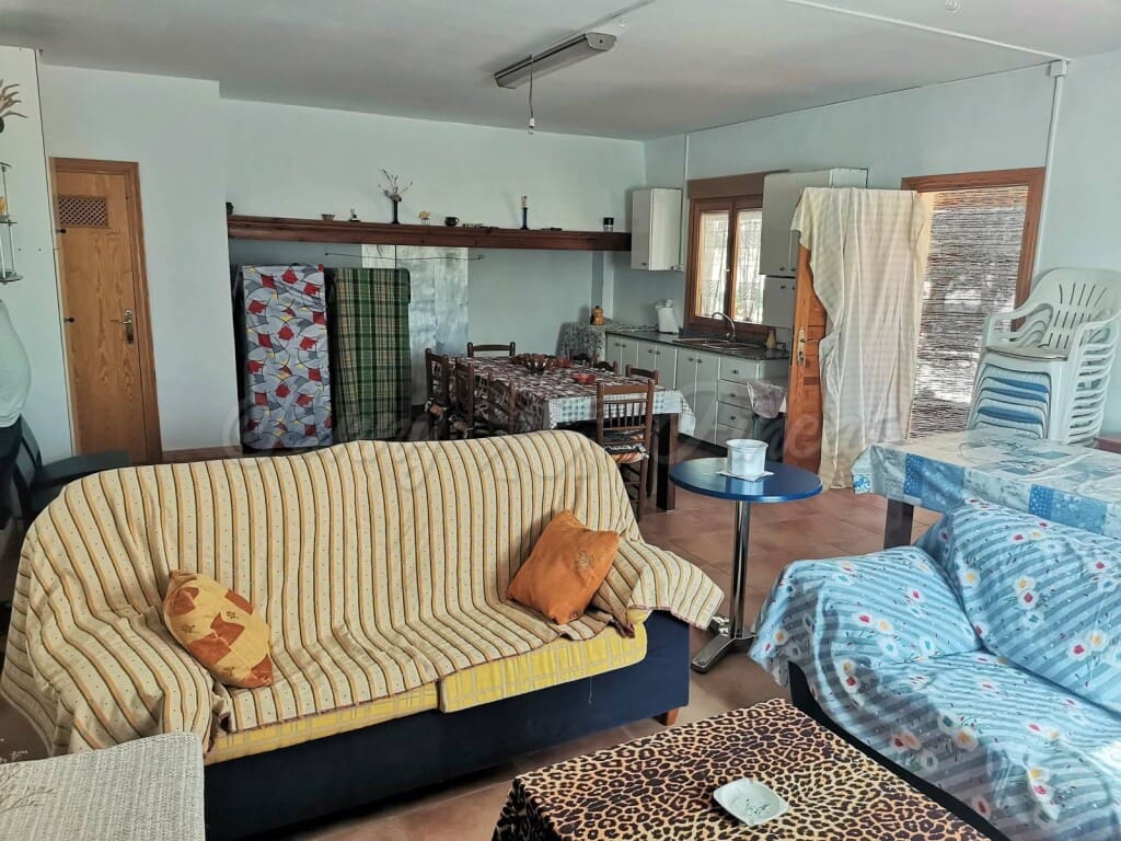 4 sypialnia Finka/Dom wiejski na sprzedaż w Yecla z garażem - 79 000 € (Ref: 6107473)