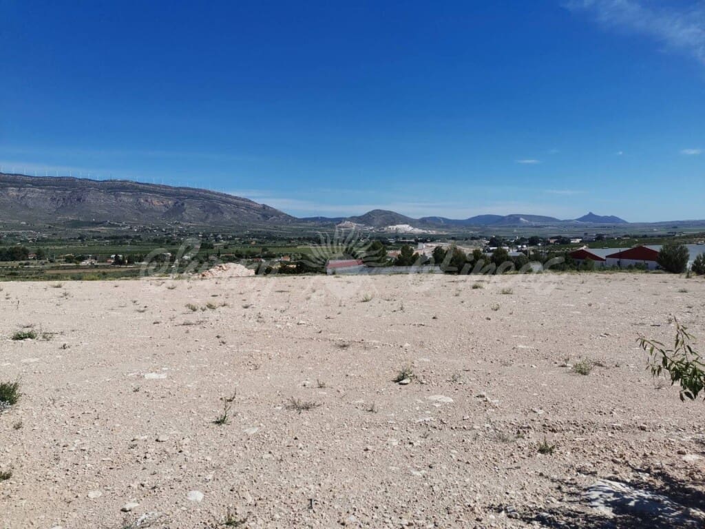 3 soverom Villa til salgs i Caudete med svømmebasseng garasje - € 110 000 (Ref: 6107493)