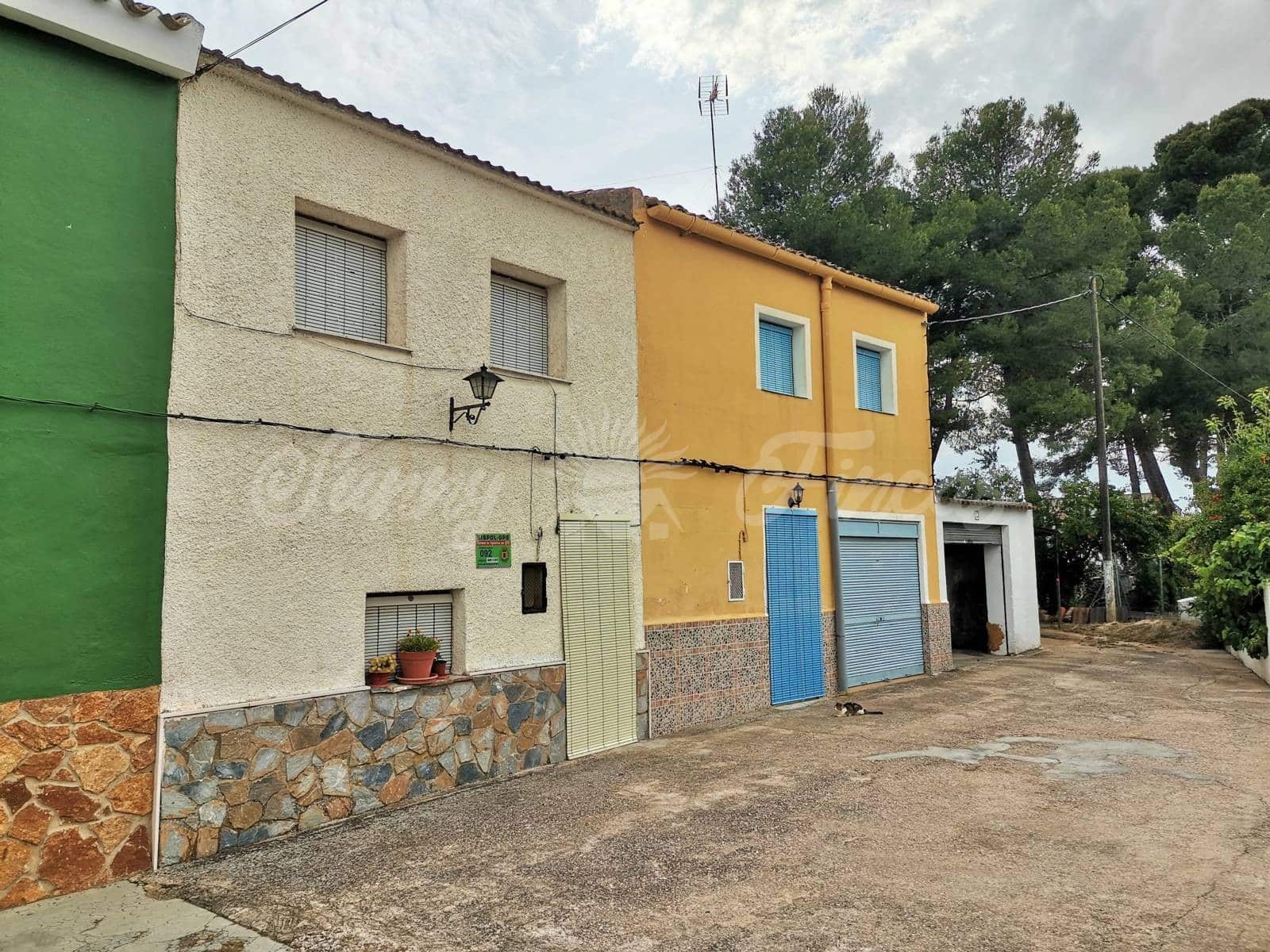 4 soveværelse Rækkehus til salg i Yecla med swimmingpool - € 125.000 (Ref: 6246453)