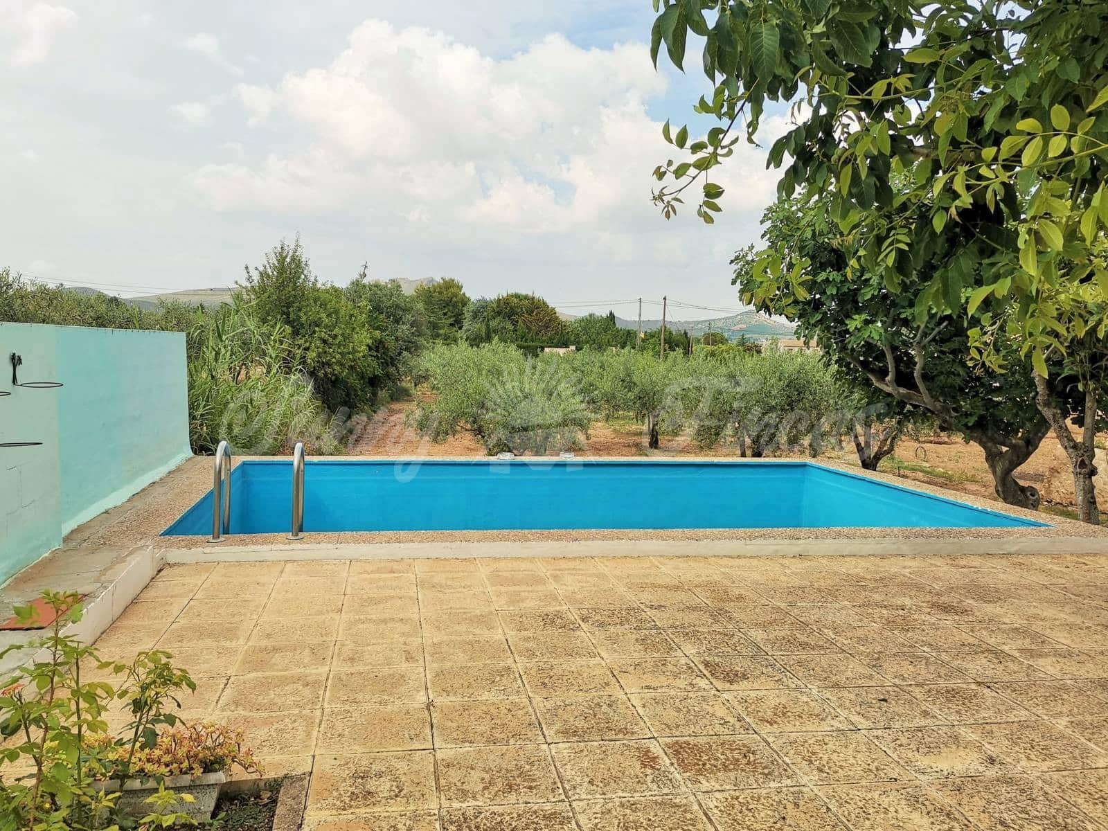 4 soveværelse Rækkehus til salg i Yecla med swimmingpool - € 125.000 (Ref: 6246453)