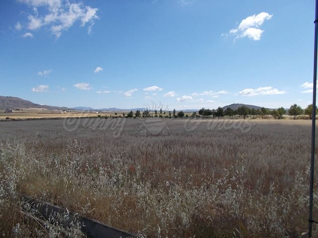 Rakentamaton maa myytävänä paikassa Yecla - 29 900 € (Ref: 6288274)