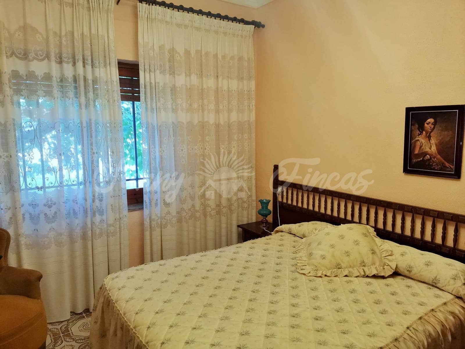 7 soveværelse Finca/Landehus til salg i Caudete med swimmingpool garage - € 189.000 (Ref: 6453025)